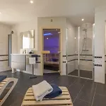 Haus Boddenresidenz 2 펜션