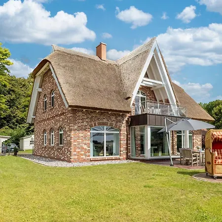 Haus Boddenresidenz 2