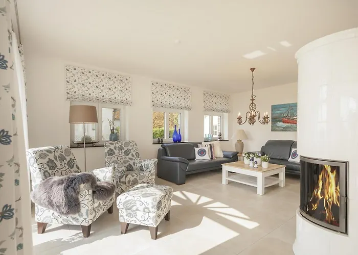 Haus Boddenresidenz 2 *